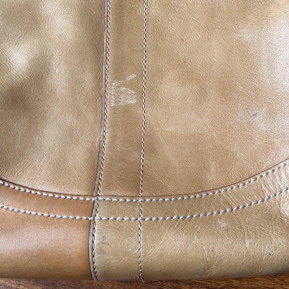 Coach tan leather purse - Picture 4 of 15